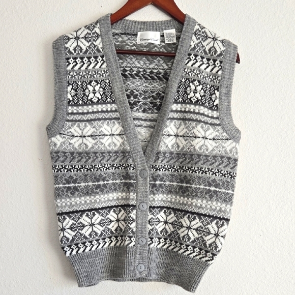 Carriage Court Granpacore Gray and White Wool Blend Sweater Vest - Picture 1 of 8